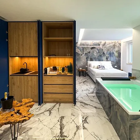 18 * Polignano a Mare